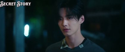 Кадр Двойной путь