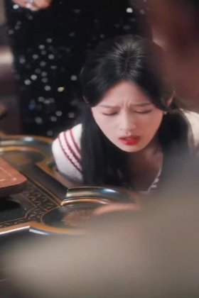 Кадр Спаси себя