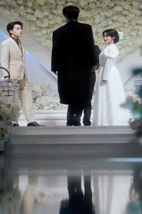 Кадр Спаси себя