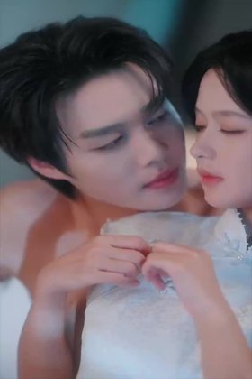 Кадр Спаси себя