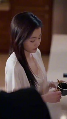 Кадр Разрывая ночь